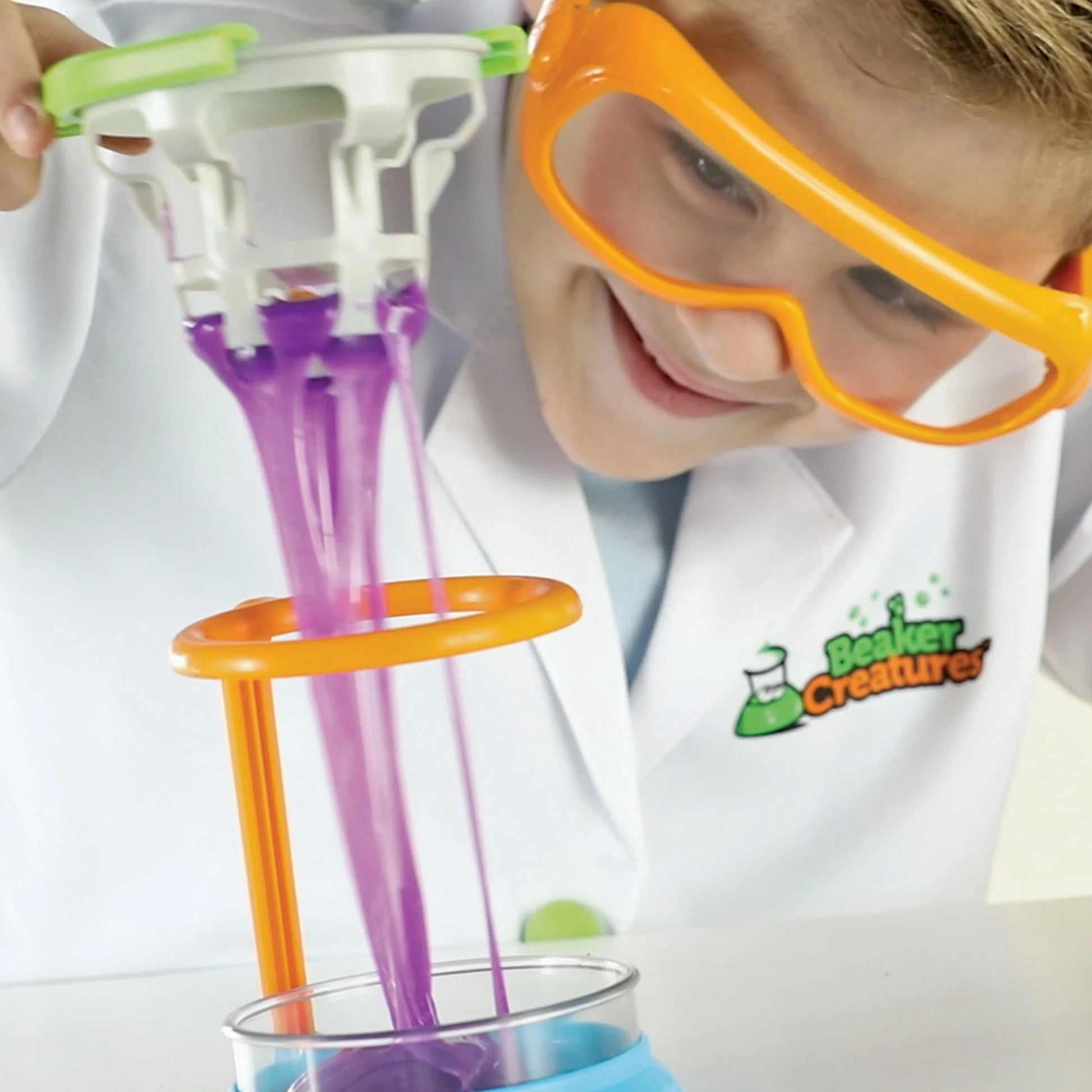 Beaker Creatures Alien Experiment Lab - 18 Pieces Boys and Girls Ages 5, 6, 7+ Science Toys, Science Kit for Kids